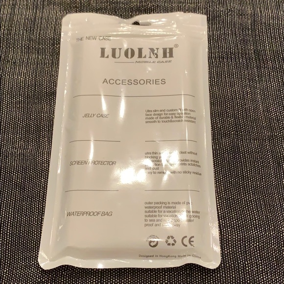 Iphone Plus transparent soft plastic case with cat - Picture 3 of 3